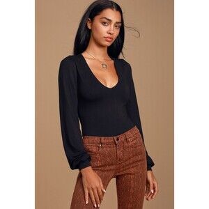 Lulus Kaylene Black V-neck Balloon Sleeve Bodysuit - Size M
